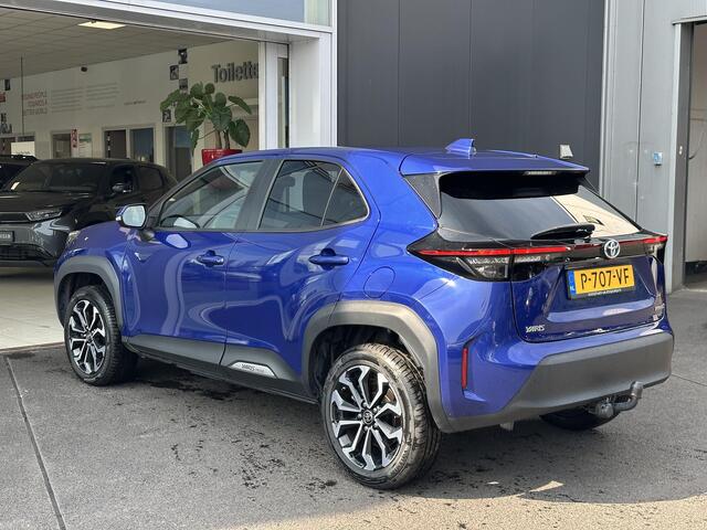 Toyota YARIS Cross 1.5 Hybrid First Edition Trekhaak | 17 inch lichtmetalen velgen | Climate control | Keyless entry/start