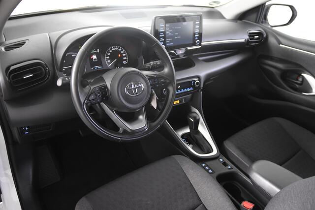 Toyota YARIS 1.5 Hybrid Active *Navigatie*Trekhaak*Camera*DAB*