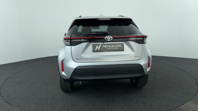 Toyota YARIS Cross 1.5 Hybrid 115 First Edition Plus