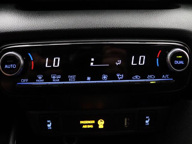 Toyota YARIS 115pk Hybrid Executive Apple Carplay/Android Auto | Climate