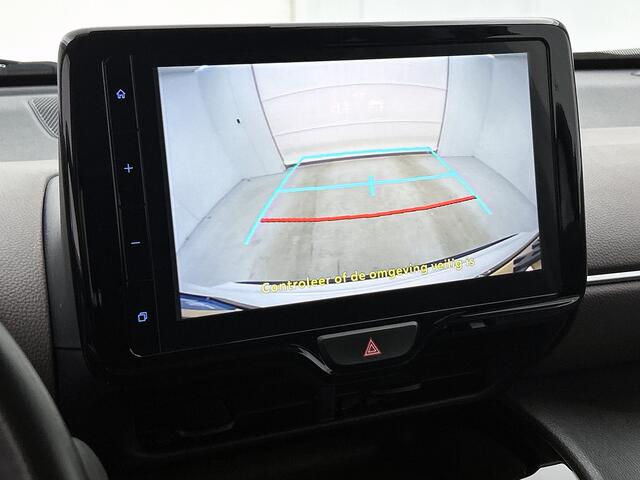 Toyota YARIS Cross 1.5 Hybrid Executive | BTW voertuig | Head-Up Display | Dodehoek detectie | Stoelverwarming | Parkeersensoren voor+achter | Apple CarPlay/Android Auto | Cruise Control Adaptive |
