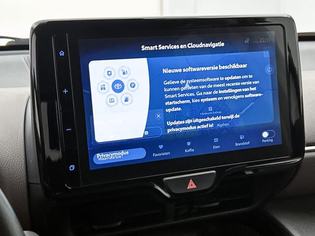 Toyota YARIS Cross 1.5 Hybrid Executive | BTW voertuig | Head-Up Display | Dodehoek detectie | Stoelverwarming | Parkeersensoren voor+achter | Apple CarPlay/Android Auto | Cruise Control Adaptive |