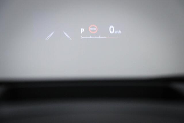 Toyota YARIS 1.5 Hybrid GR Sport | PREMIUM PACK | PANORAMADAK | HEAD UP | STUURVERWARMING