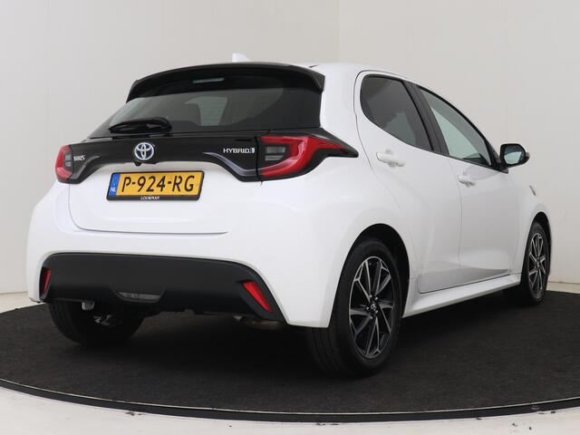 Toyota YARIS 1.5 Hybrid Dynamic | Dealer onderhouden | Navigatie | Apple CarPlay/Android Auto | Climate Control | Cruise Control Adaptive | Achteruitrijcamera | Keyless entry/Start |