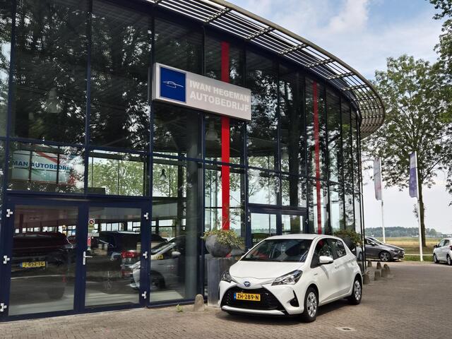 Toyota YARIS 1.5 Hybrid Active | Climate Control | Cruise Control | Parkeercamera | Electrische ramen