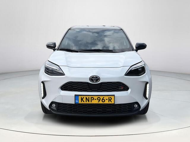Toyota YARIS Cross 1.5 Hybrid GR Sport | Navigatie | Head up Display |