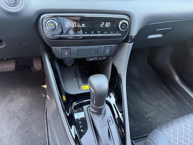 Toyota YARIS 1.5 Hybrid 130 Executive NL AUTO