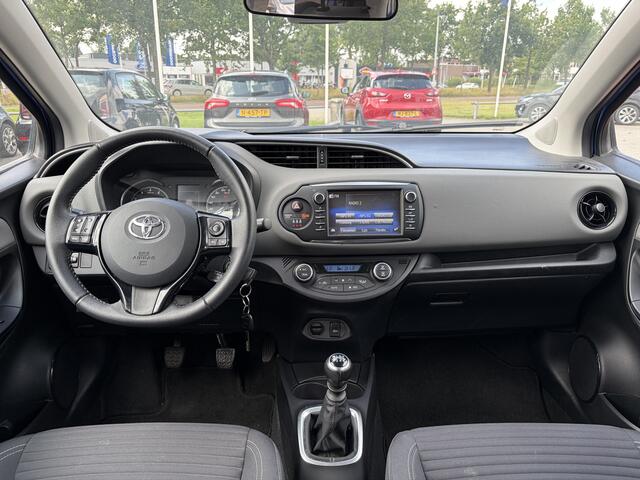 Toyota YARIS 1.5 VVT-i Active Camera, Cruise, Navi, Rijklaar met beurt & garantie!