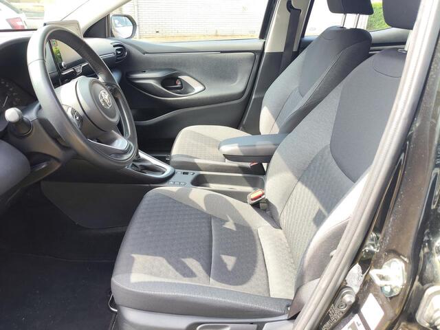 Toyota YARIS 1.5 Hybrid Dynamic,Cruise,Airco,Navi via App
