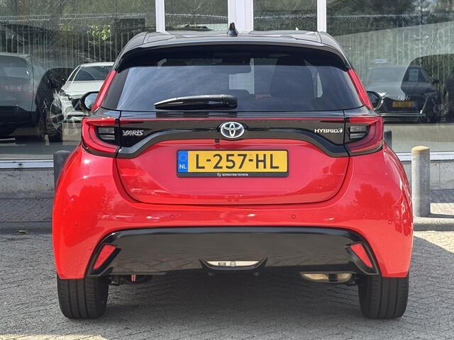 Toyota YARIS 1.5 Hybrid Launch Edition