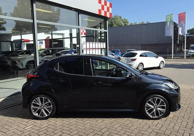 Toyota YARIS 1.5 Hybrid Executive Sport|Panodak|Navi|Apple