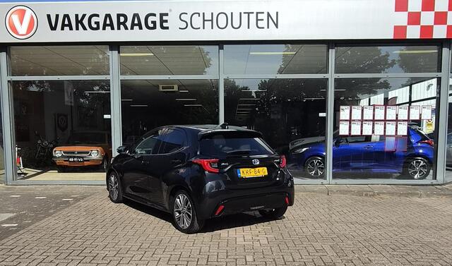 Toyota YARIS 1.5 Hybrid Executive Sport|Panodak|Navi|Apple