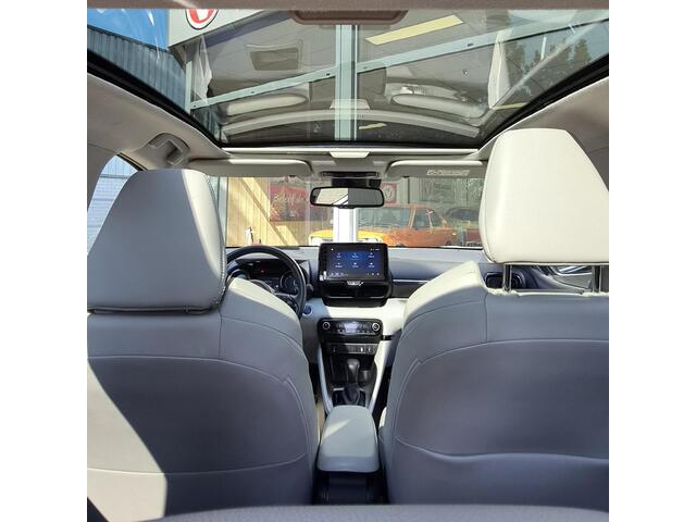 Toyota YARIS 1.5 Hybrid Executive Sport|Panodak|Navi|Apple