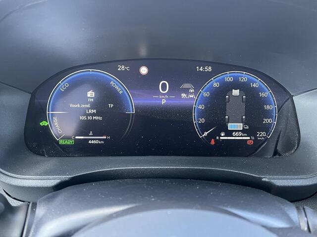 Toyota YARIS 1.5 H 130 Executive | NL-auto | Dodehoek detectie | Stuurverwarming | Apple Carplay