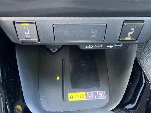 Toyota YARIS 1.5 H 130 Executive | NL-auto | Dodehoek detectie | Stuurverwarming | Apple Carplay