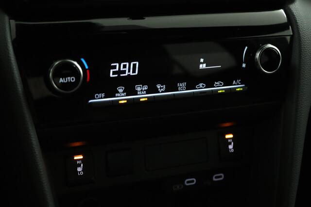 Toyota YARIS Cross 1.5 Hybrid 115 Dynamic | Stoelverwarming | Stuurverwarming | Apple Carplay/Android auto | Parkeersensoren |