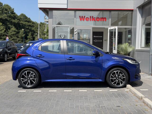 Toyota YARIS 1.5 Hybrid 115 Dynamic | GEEN AFLEVERKOSTEN | Lederen bekleding, Trekhaak afneembaar, All season banden
