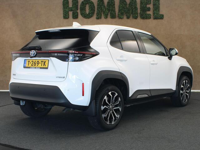 Toyota YARIS Cross 1.5 Hybrid Dynamic - APPLE CARPLAY/ANDROID AUTO - AUTOMATISCHE AIRCO - ACHTERRUITRIJCAMERA - KEYLESS ENTRY/START - ADAPTIEVE CRUISE CONTROL - 17" LICHT METALEN VELGEN - STUURVERWARMING - VOORSTOELEN VERWARMD
