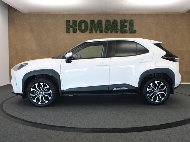 Toyota YARIS Cross 1.5 Hybrid Dynamic - APPLE CARPLAY/ANDROID AUTO - AUTOMATISCHE AIRCO - ACHTERRUITRIJCAMERA - KEYLESS ENTRY/START - ADAPTIEVE CRUISE CONTROL - 17" LICHT METALEN VELGEN - STUURVERWARMING - VOORSTOELEN VERWARMD