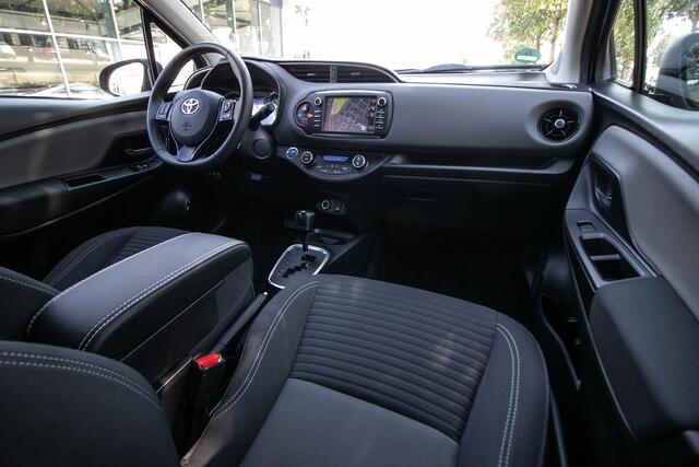 Toyota YARIS 1.5 Hybrid Dynamic