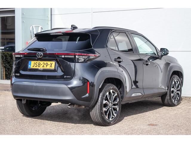 Toyota YARIS Cross 1.5 Hybrid 115 Dynamic | Carplay | Stoel + Stuur verwarming | Camera