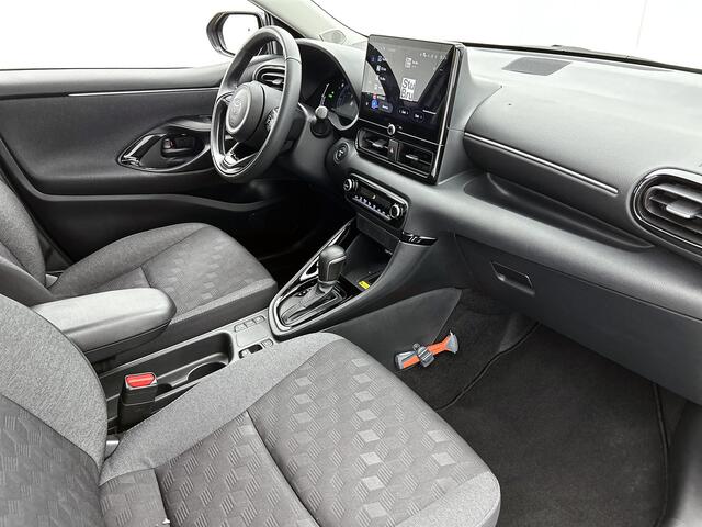 Toyota YARIS 1.5 Hybrid 115 Dynamic | BTW voertuig | Apple CarPlay/Android Auto | Climate Control | Cruise Control Adaptive | Achteruitrijcamera |