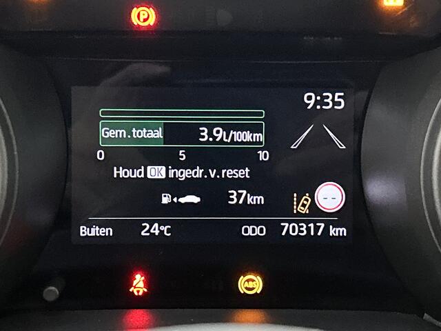 Toyota YARIS 1.5 Hybrid Dynamic