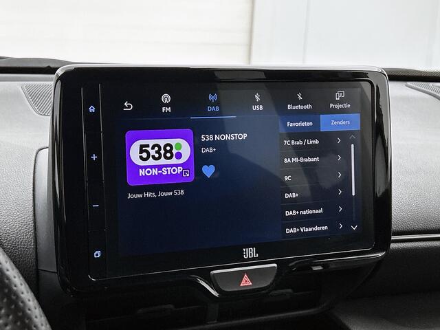 Toyota YARIS Cross 1.5 Hybrid GR Sport | Dealer onderhouden | JBL | Head-Up Display | Dodehoek detectie | Parkeersensoren voor+achter | Stoel+stuurverwarming | Full LED Adaptive | Elektrische Achterklep | Treeplanken |