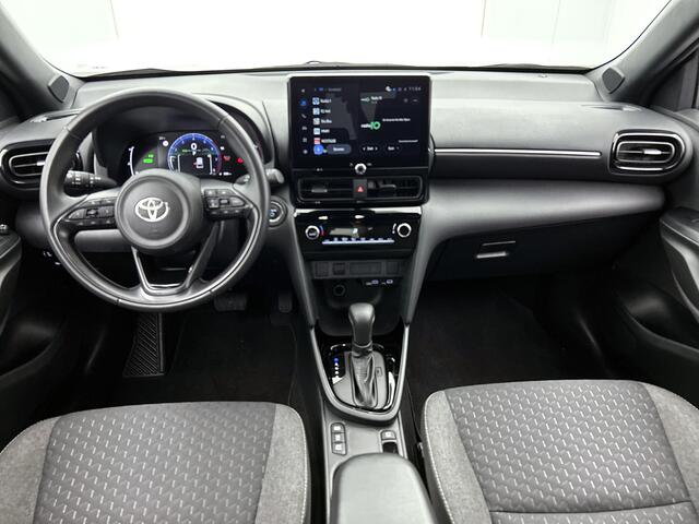 Toyota YARIS Cross 1.5 Hybrid 115 First Edition | BTW voertuig | Climate Control | Cruise Control Adaptive | Navigatie | Apple CarPlay/Android auto | Achteruitrijcamera |