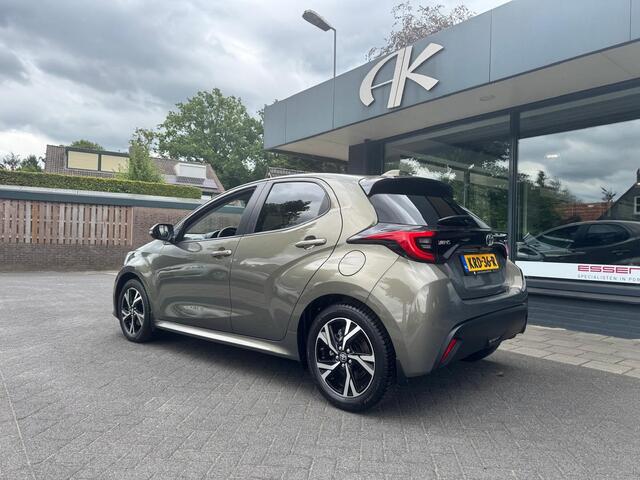 Toyota YARIS 1.5 Hybrid 115 First Edition