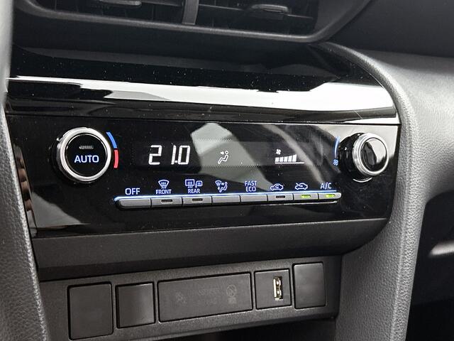 Toyota YARIS Cross 1.5 Hybrid Active | Parkeersensor voor en achter | Keyless entry |
