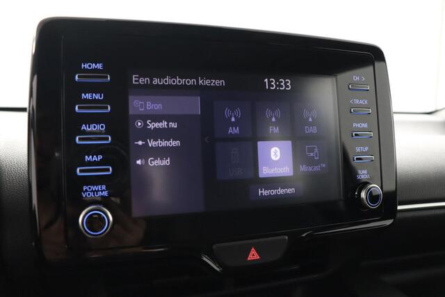 Toyota YARIS 1.5 Hybrid Active | Apple Carplay/Android Auto | Parkeercamera | Adaptieve Cruise Control |