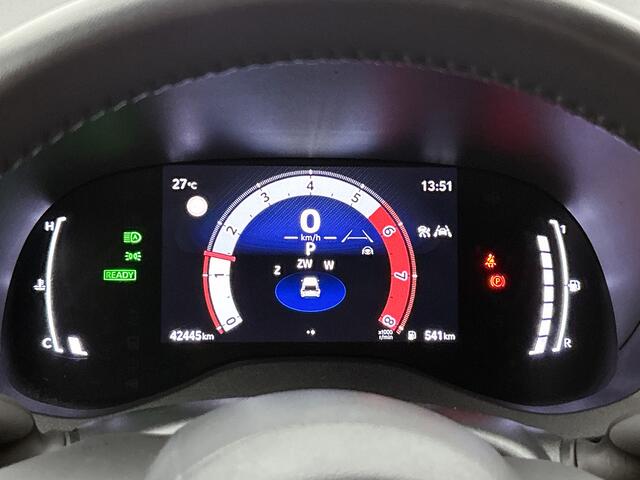 Toyota YARIS Cross 1.5 Hybrid 115 First Edition | Navigatie | Lichtmetalen velgen |