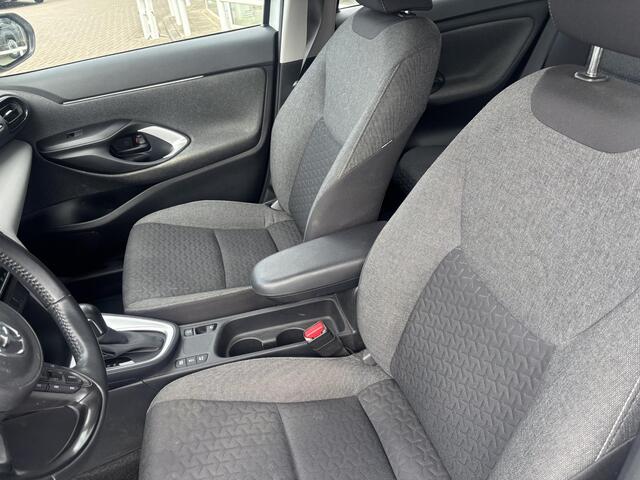 Toyota YARIS Cross 1.5 Hybrid Active 1e eigenaar, NL Auto, Garantie tot 2032, Trekhaak, Hoge instap