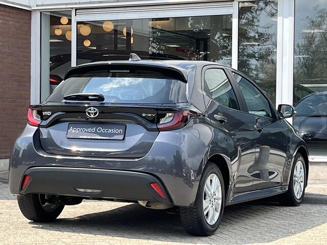 Toyota YARIS 1.5 Hybrid Active PLUS l Stoelverwarming | Stuurverwarming | Parkeersensoren