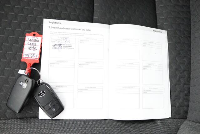 Toyota YARIS Cross 1.5 Hybrid 115 First Edition | Apple carplay Android auto | Keyless | Parkeercamera |