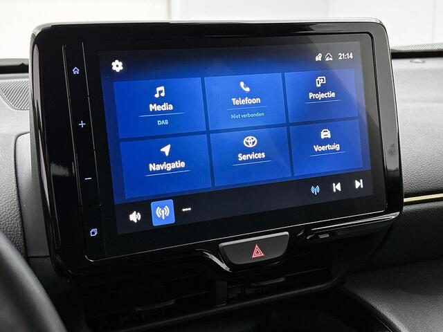 Toyota YARIS Cross 1.5 Hybrid Adventure | Head-up Display | Dodehoek detectie | Stoel+stuurverwarming | Parkeersensoren voor+achter | Full LED Adaptive | Elektrische achterklep | Navigatie | Apple CarPlay/Android Auto |