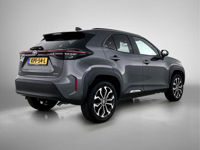 Toyota YARIS Cross 1.5 Hybrid 115 First Edition | Navigatie | Lichtmetalen velgen |