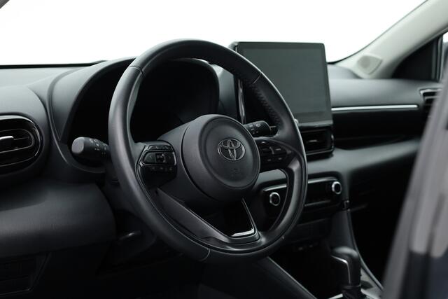 Toyota YARIS 1.5 Hybrid 115 First Edition | winterset | Afn. Trekhaak | Apple CarPlay | Adapt. Cruise | Camera |
