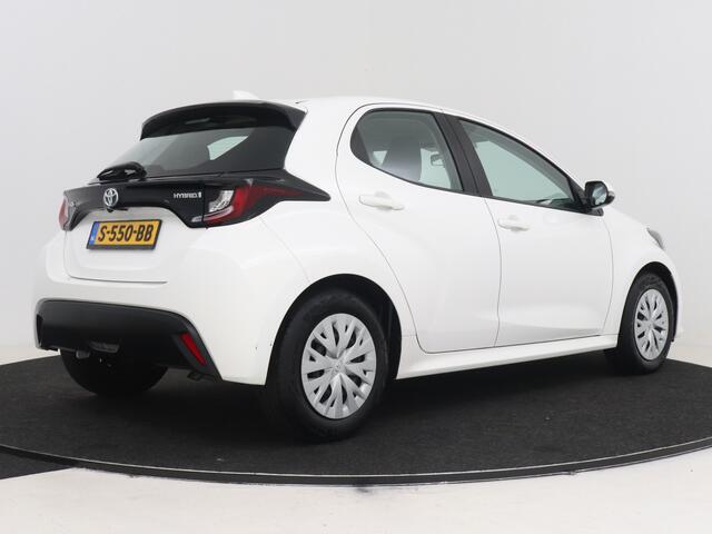 Toyota YARIS 1.5 Hybrid Active | Dealer onderhouden | Apple CarPlay/Android Auto | Climate Control | Cruise Control Adaptive | Achteruitrijcamera |