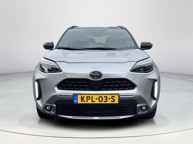 Toyota YARIS Cross 1.5 Hybrid 130 Launch Edition | Trekhaak | Panoramadak | Camera's rondom | Elektrische klep |