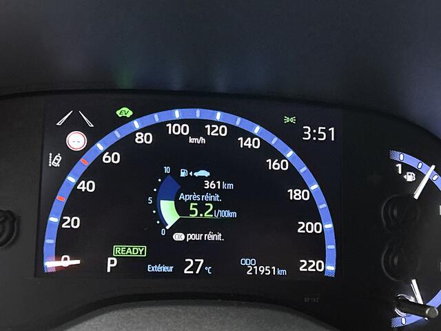 Toyota YARIS Cross 1.5 Hybrid Executive + | BTW Voertuig | JBL | Head-Up Display | LED Matrix | Elektrische achterklep | Stoel+stuurverwarming | Dodehoek detectie | Parkeersensoren voor+achter | Navigatie | Apple CarPlay/Android Auto