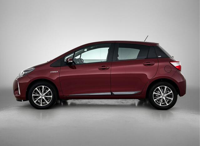 Toyota YARIS 1.5 Hybrid Y20 | Apple CarPlay/Android Auto | Stoelverwarming | Climate Control | Achteruitrijcamera | Elektrische ramen voor | Buitenspiegels elektrisch verstelbaar |