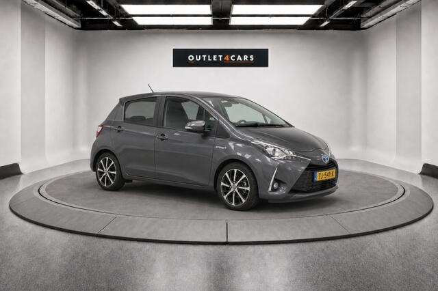 Toyota YARIS 1.5 Hyb. Design Sp.