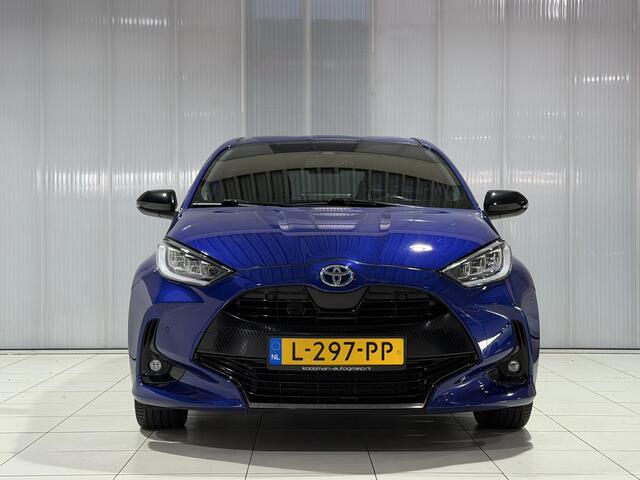 Toyota YARIS 1.5 Hybrid Executive | Parkeersensoren V+A | HUD | Stoelverwarming | Camera | JBL Geluidsysteem | BTW auto | Orgineel NL |