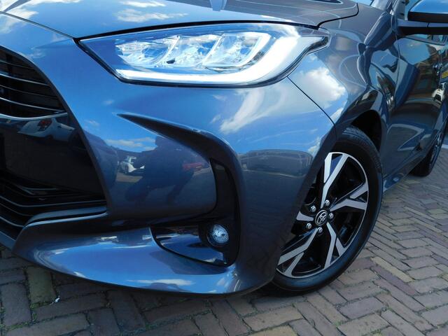 Toyota YARIS 1.5 Hybrid 115 Dynamic