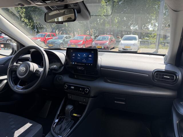 Toyota YARIS 1.5 Hybrid 115 Style | GEEN AFLEVERKOSTEN | Parkeersensoren, Dodehoekdetectie, Apple/Android