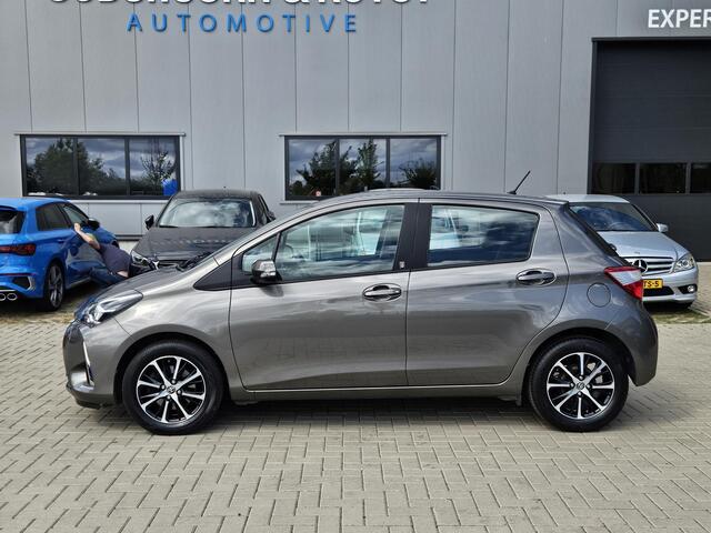 Toyota YARIS 1.5 VVT-i Dynamic 5drs 1e eig.