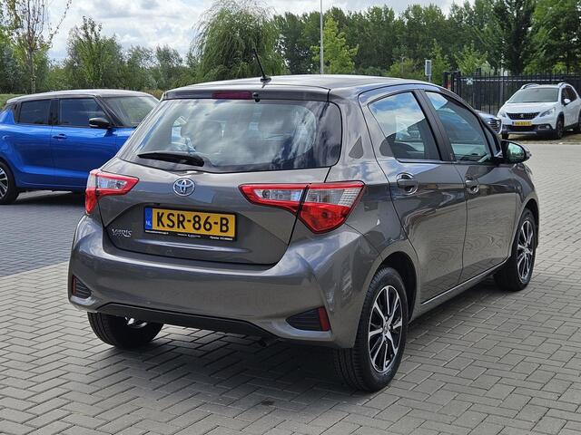 Toyota YARIS 1.5 VVT-i Dynamic 5drs 1e eig.
