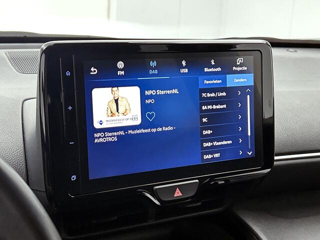 Toyota YARIS Cross 1.5 Hybrid Dynamic AWD | BTW voertuig | Navigatie | Apple CarPlay/Android Auto | Elektrisch verstel/inklapbare buitenspiegels | Climate Control | Cruise Control Adaptive |